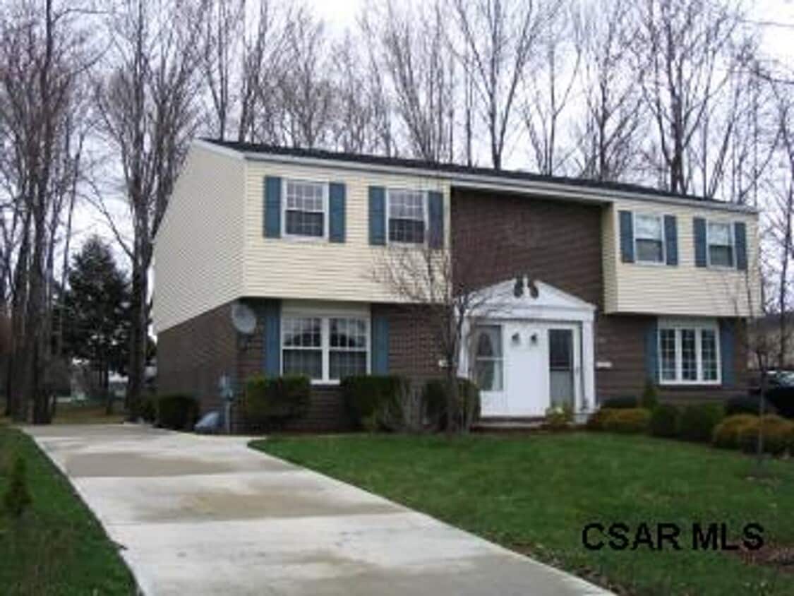 Foto principal - 257 Marietta Dr