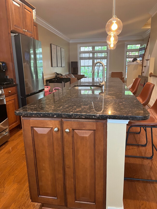 Open kitchen and living room - 451 N George Mason Dr