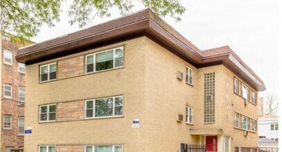 Building Photo - 4816 N Springfield Ave