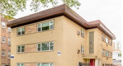 Building Photo - 4816 N Springfield Ave