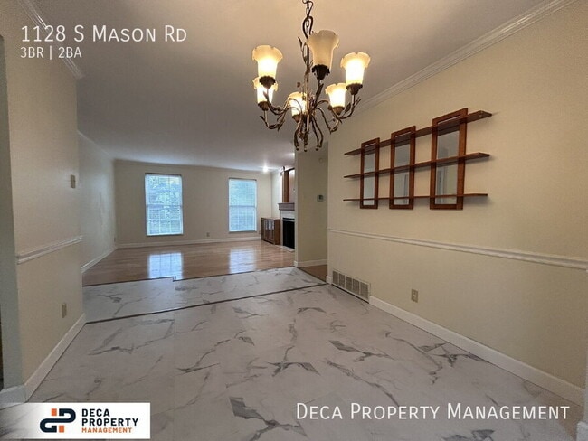 Building Photo - 1128 S Mason Rd