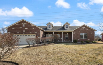 Building Photo - 1569 Colleen Ln