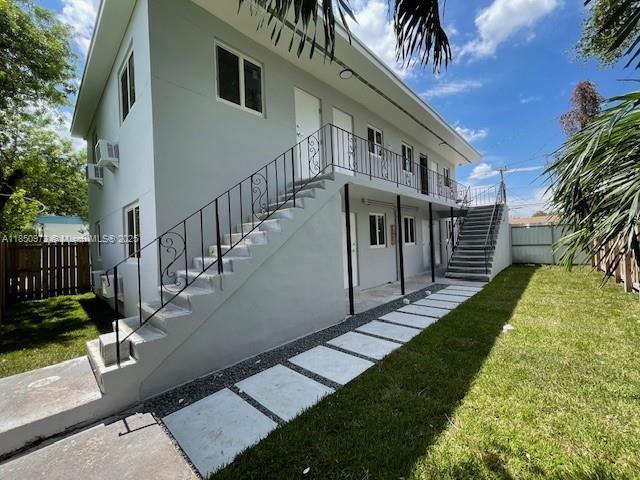 Primary Photo - 1920 NW 151st St