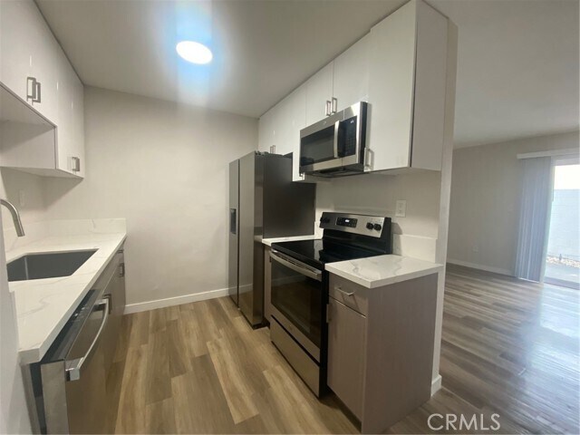 Foto del edificio - 404 N Broadway