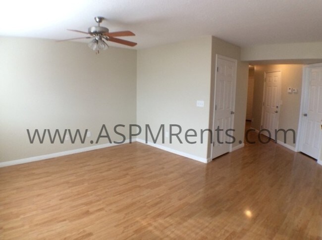 Foto del edificio - South Jordan Townhome