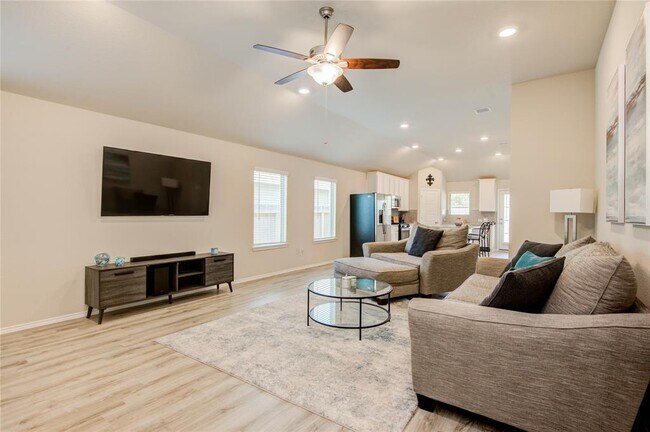 Foto del edificio - 6710 Scarlet Sagebrush St