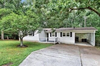Building Photo - 20 Timberlane Terrace SW