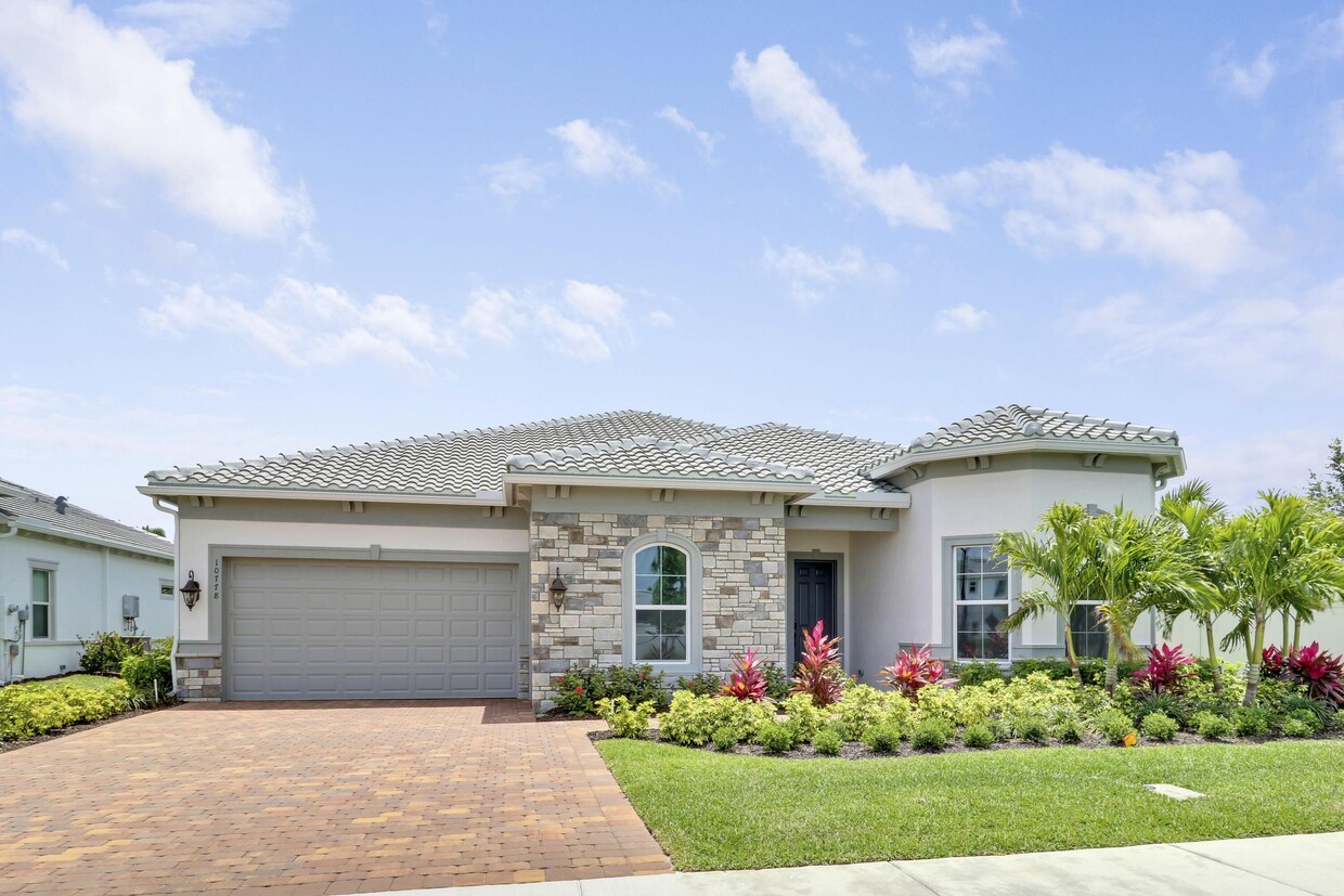 Primary Photo - 10778 Stellar Cir