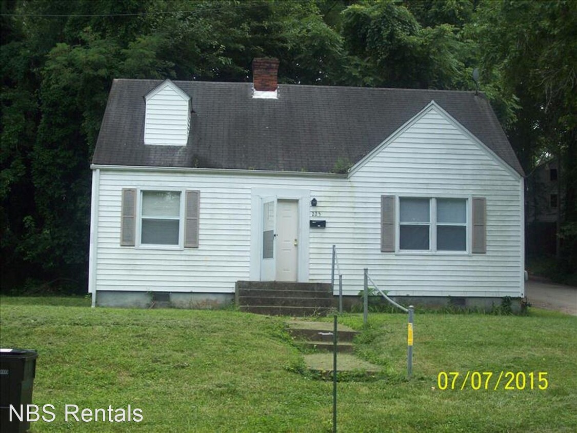 Primary Photo - 3 br, 1 bath House - 225 Dudley Street