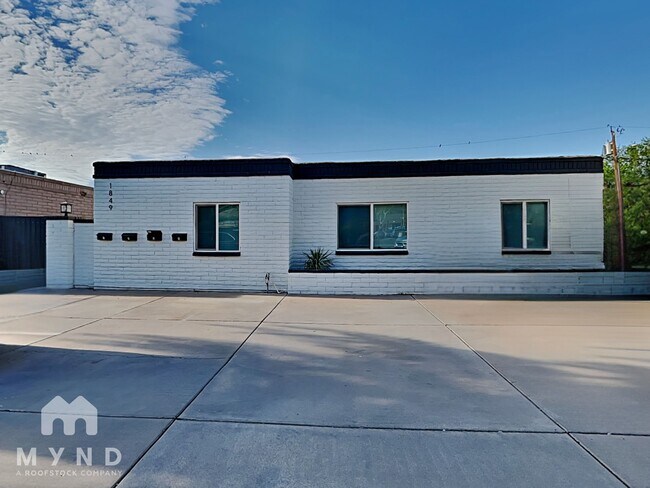 Building Photo - 1849 E Virginia Ave