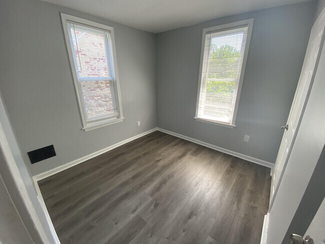 Foto del edificio - 1378 Whitman Ave