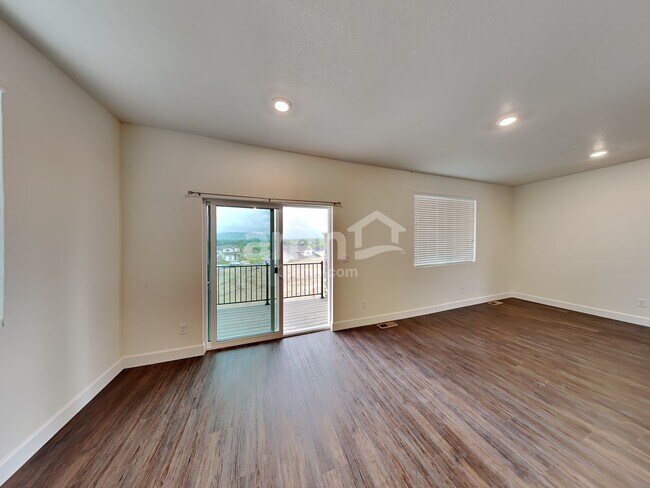 Foto del edificio - 8245 Joyce St