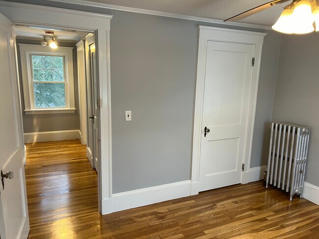 Foto del edificio - 67 Dunster Ln