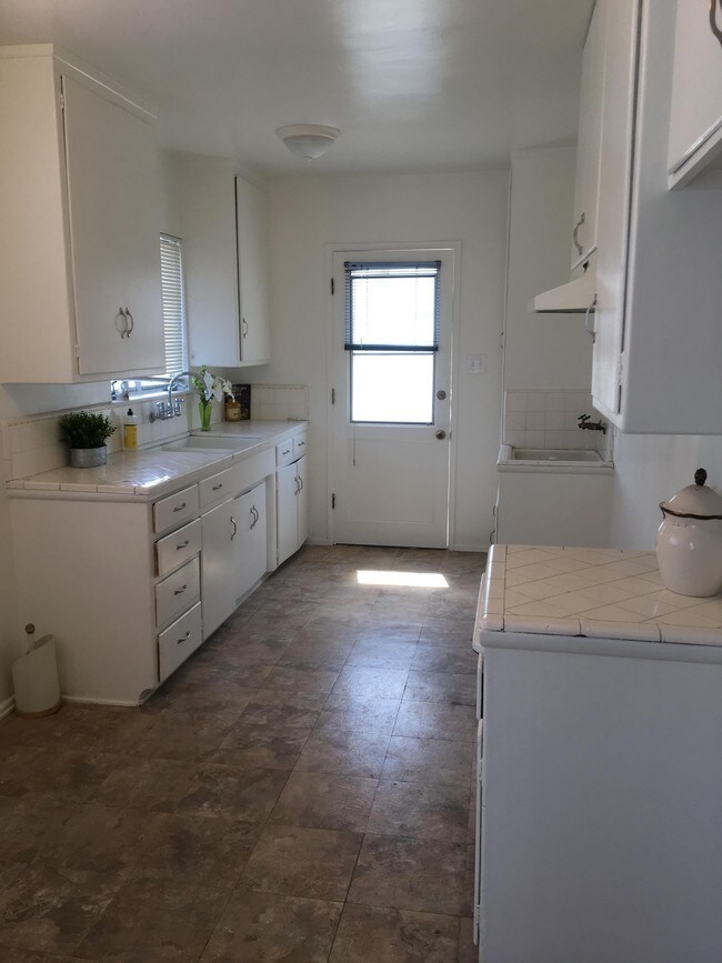 Foto del edificio - 7023 Glasgow Ave