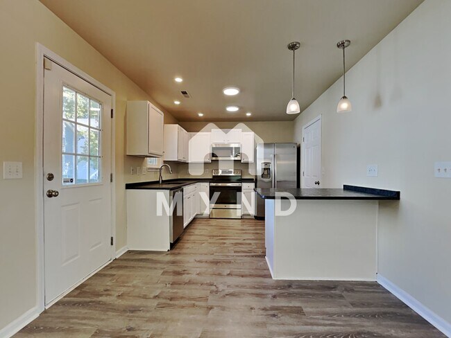 Building Photo - 5146 Brooktree Dr