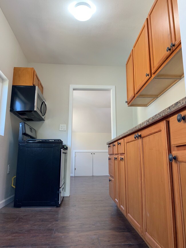 Foto del edificio - 4079 Almond St