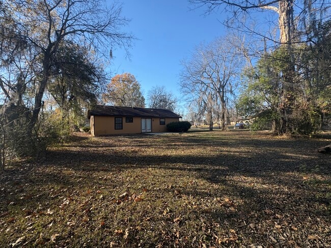 Building Photo - 3206 Montwood Dr