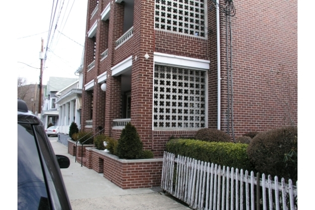 Building Photo - Schuylkill Ave Apartments