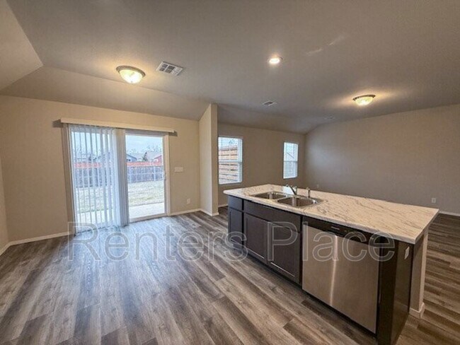Foto del edificio - 8607 E 161st Pl S