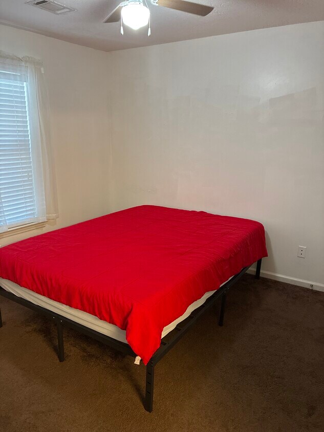 Foto principal - 474 Regency Park Dr