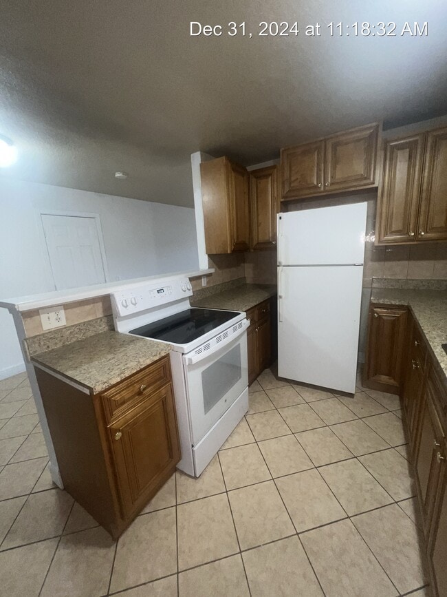 Building Photo - 296 Dehoff Dr