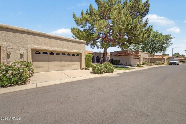 Foto del edificio - 4106 E Sunnyside Dr