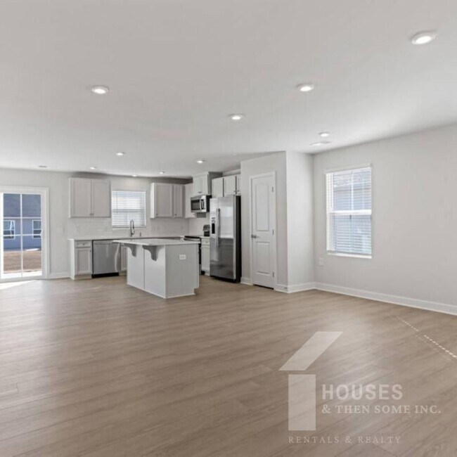 Building Photo - 1130 Bulrush Dr