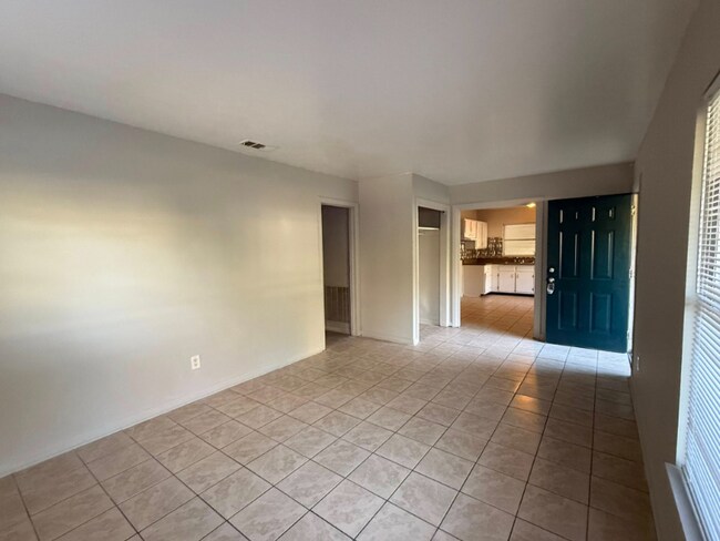 Foto del edificio - 3103 Prospect St