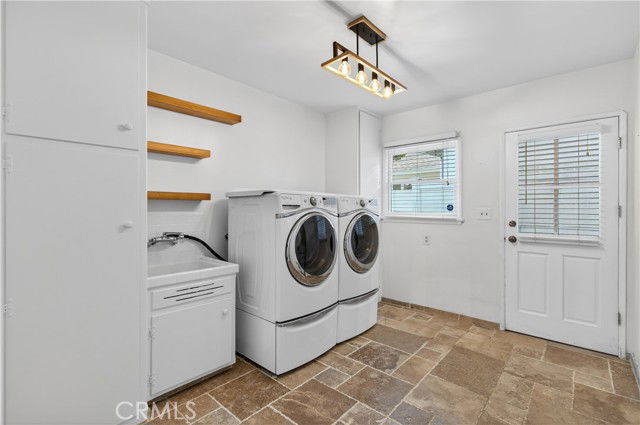 Foto del edificio - 5007 Canoga Ave