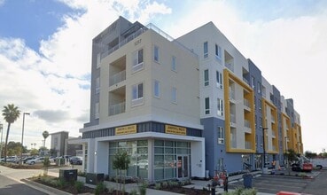 Building Photo - 5259 Mt Etna Dr