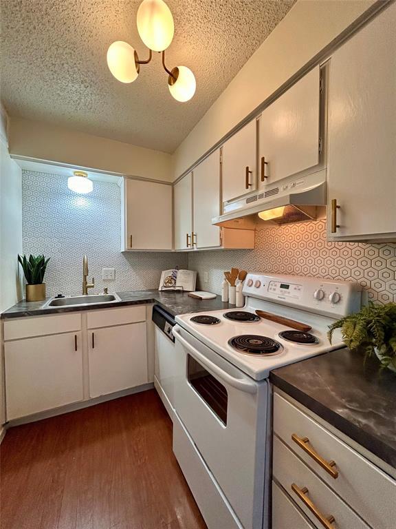 Foto del edificio - 4209 Avenue B