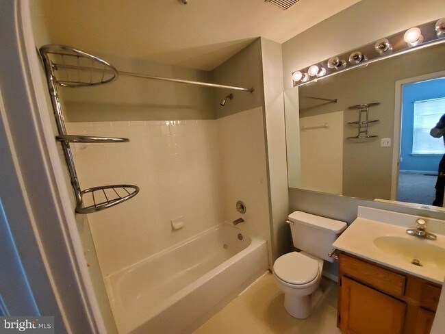 Foto del edificio - 6814 Springshire Way