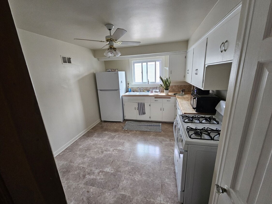 Building Photo - 2571-2573 N 74th St. (Duplex)