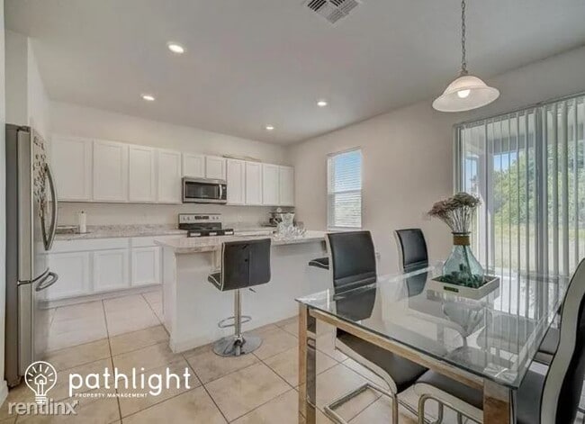 Building Photo - 3 br, 2.5 bath House - 6517 Domenico Court...