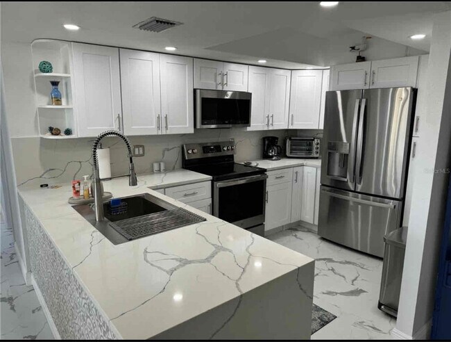 Building Photo - 1380 Gulf Blvd
