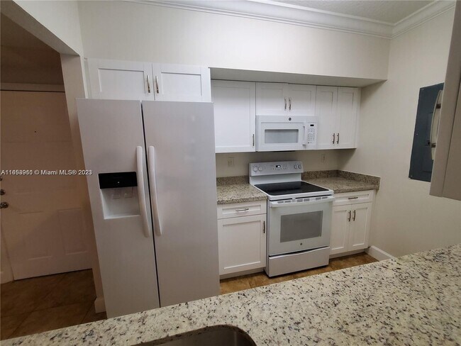 Foto del edificio - 11701 SW 2nd St