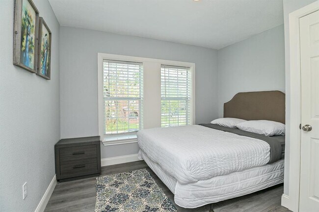 Foto del edificio - 4402 Jefferson St
