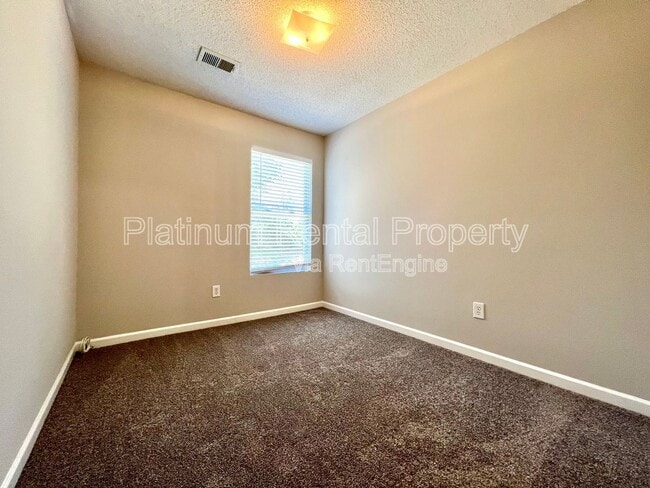 Building Photo - 5517 Sable Way
