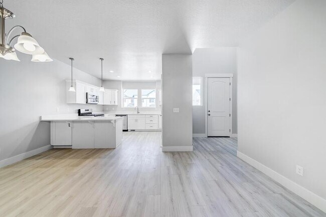 Foto del edificio - 1487 N 3830 W