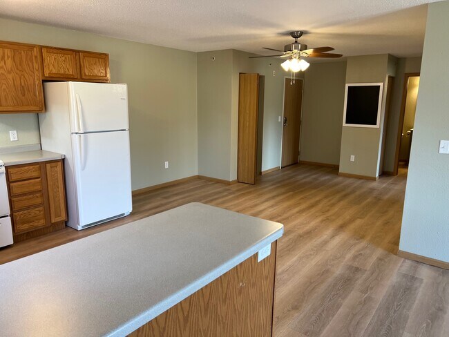 Foto del edificio - 431 Central AVE W