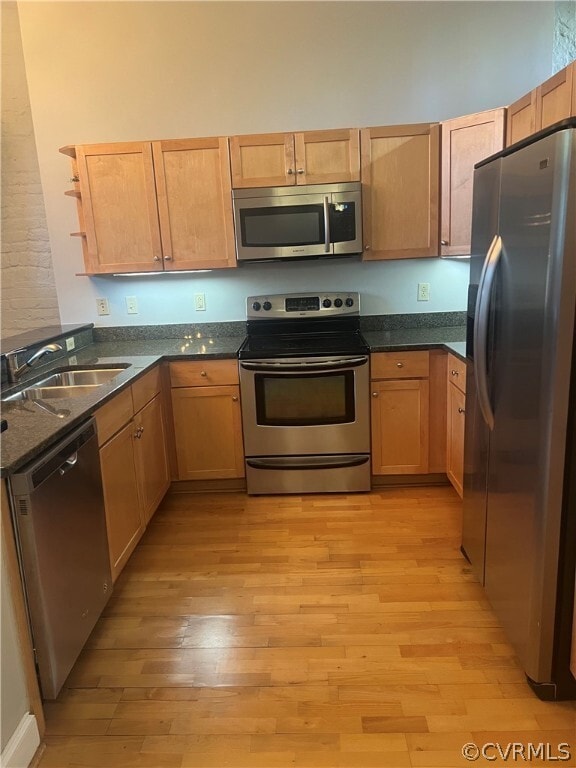 Building Photo - 306 N 26th St
