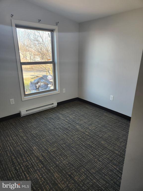 Building Photo - 164 Rudolph Ct