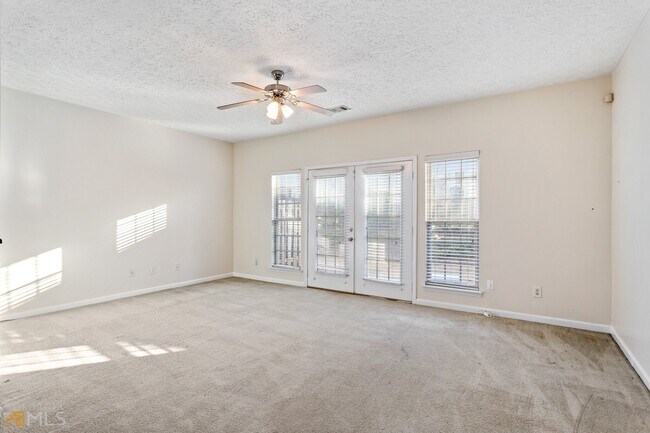 Building Photo - 4214 High Park Ln