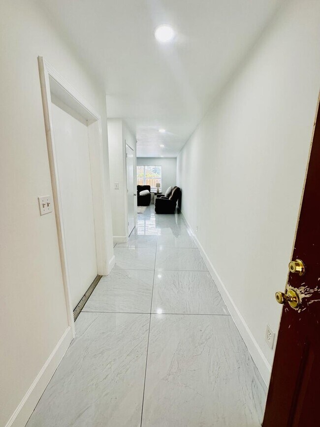 Foto del edificio - 13716 Sunflower Ct