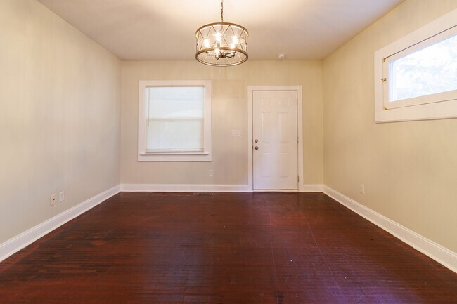 Foto del edificio - 1338 N Olney St