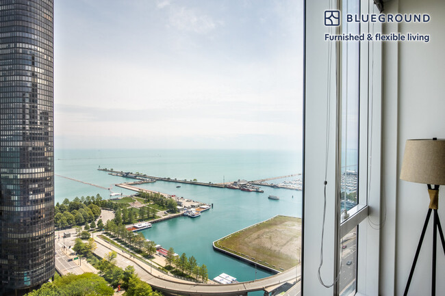 Foto del edificio - 500 N Lake Shore Dr