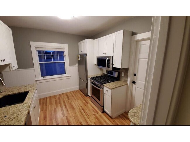 Foto del edificio - 4840 Upton Ave S