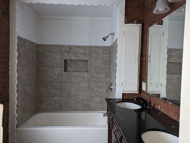 Foto del edificio - 3 Bedroom house in Sugar Creek