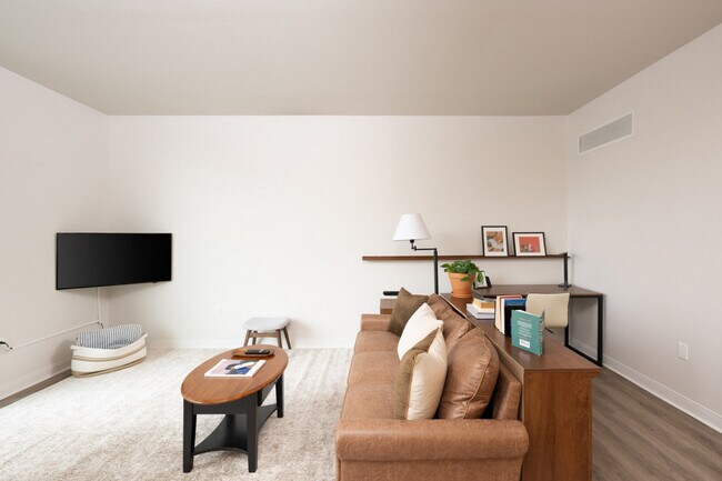 Foto del edificio - 1632 N Franklin Pl