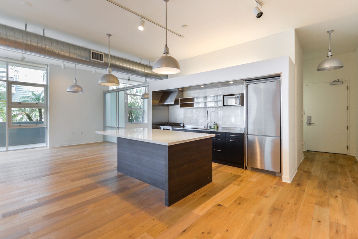 Foto principal - 4080 Glencoe Ave